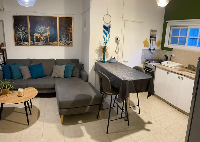Dotan\'S Boutique Apartments - By The Beach!